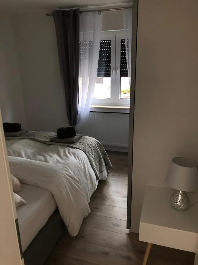 Apartment Exklusive Moderne 2 Zi. Wohnung In Ruhiger Lage Rastatt