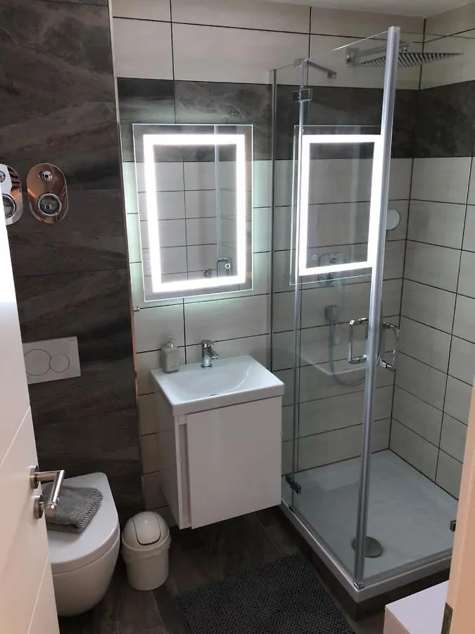 Apartment Exklusive Moderne 2 Zi. Wohnung In Ruhiger Lage Rastatt Germany